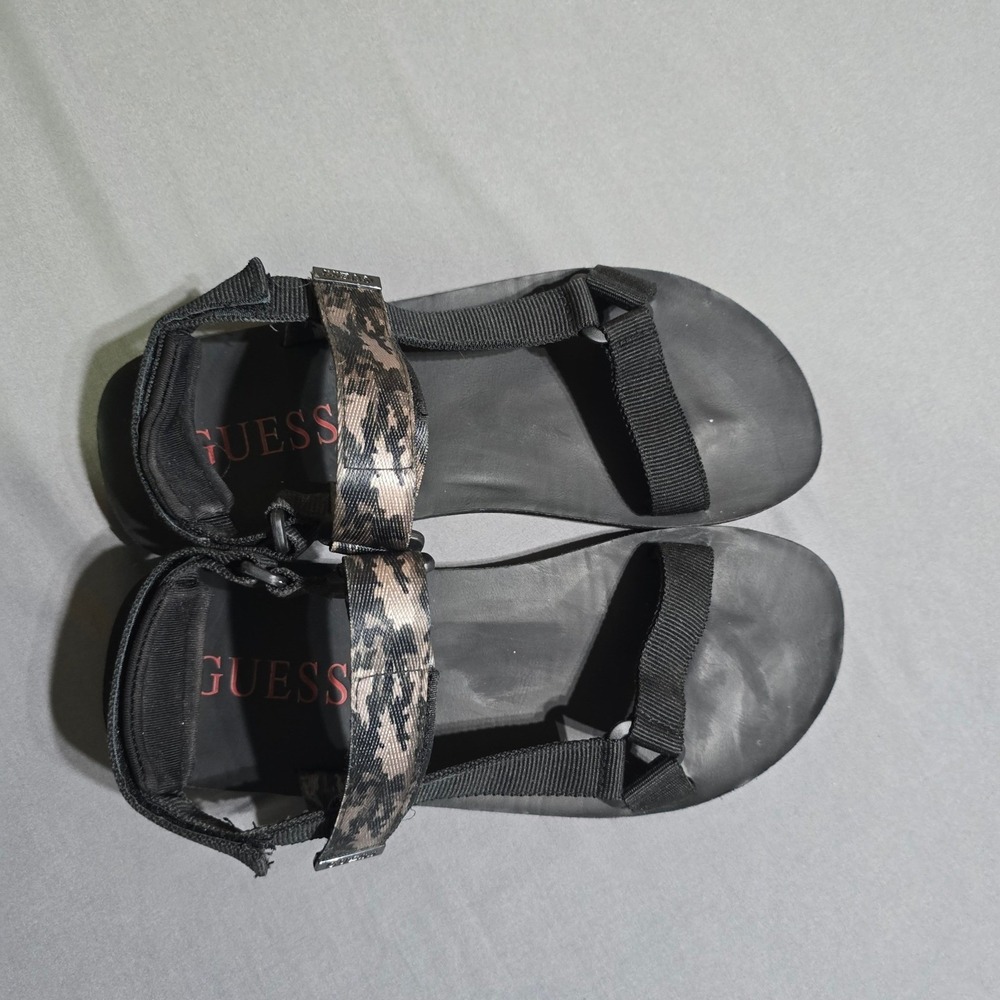 Guess Sandals Mens 11 Black Camo Strappy Sport Utility Adjustable Hiking Shoes